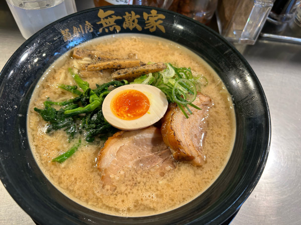 「本丸X+厚切りチャーシュー」@麺創房 無敵家の写真