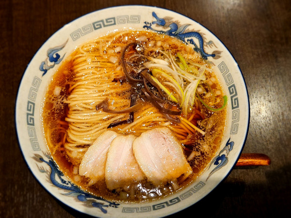 「朝らーめん」@らーめん直方串王の写真