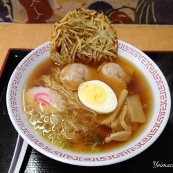 ラーメン（480円）、ごぼう天（120円）