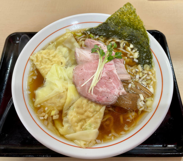 「ワンタン麺」@手揉み中華そば いしまの写真