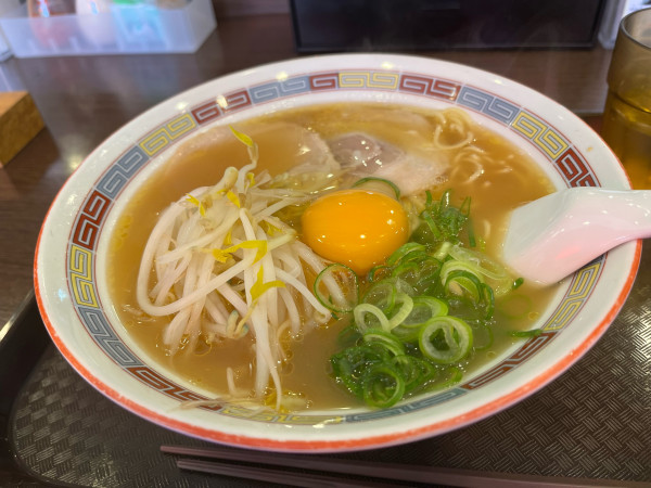 「中華そば生卵」@ちから 中広店の写真