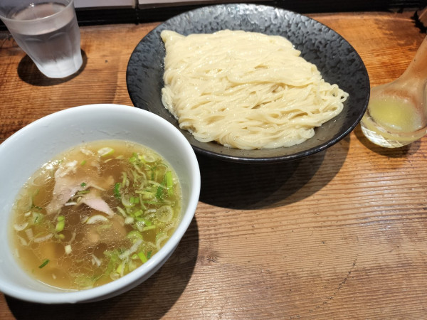 「しおつけ麺(1100円)＋大盛(200円)」@町田汁場 しおらーめん 進化の写真