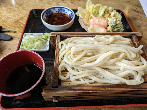 「うどんセット(天麩羅5種盛り)1080円」@上州めん処 雅の写真