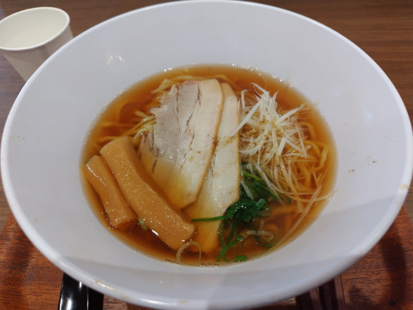 「醤油ラーメン」@らーめん 虎たんの写真