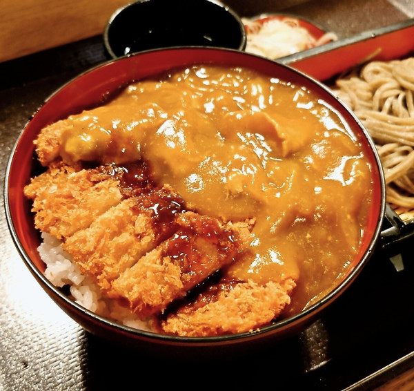 「カツカレー丼とハーフそばセット」@十割そば 二代目長助 野田店の写真