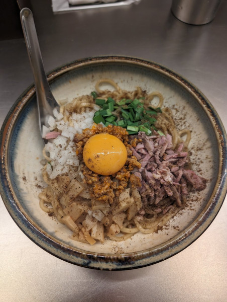 「羊坦々まぜそば ＋ 生ビール」@ラムそば専門店 一誠の写真