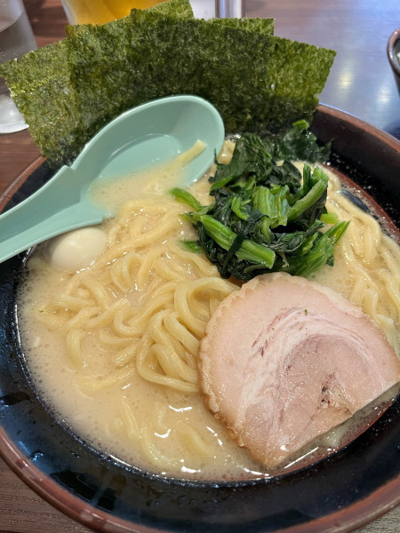 「塩ラーメン」@横浜家系ラーメン 百家の写真