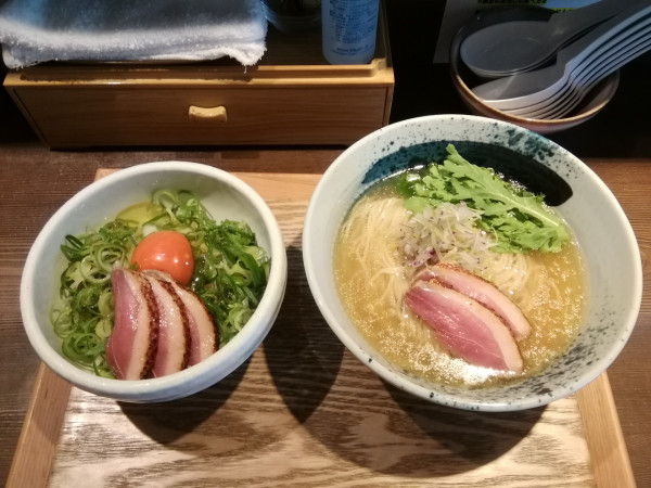 「最上鴨中華蕎麦(塩) 1200円」@鴨出汁中華蕎麦 麺屋yoshikiの写真