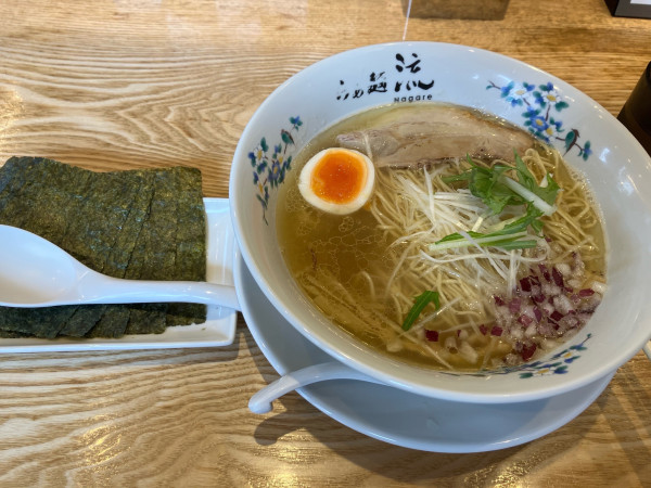 「塩ラーメン、のり、ハヤシライス」@らぁ麺 流の写真