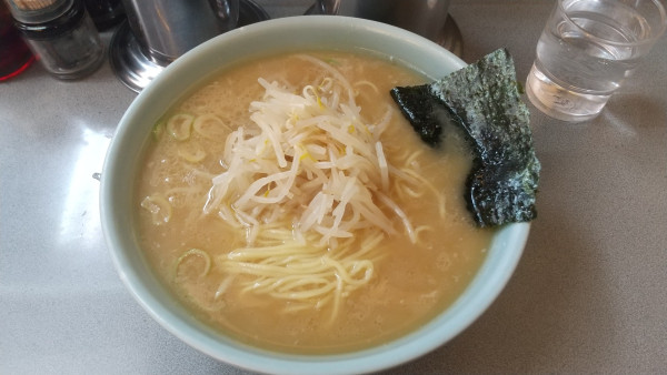 「ラーメン（大）」@ラーメン道楽 渋谷店の写真