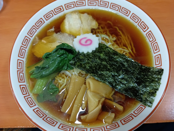 「醤油ラーメン(¥700)」@哈爾浜食堂の写真