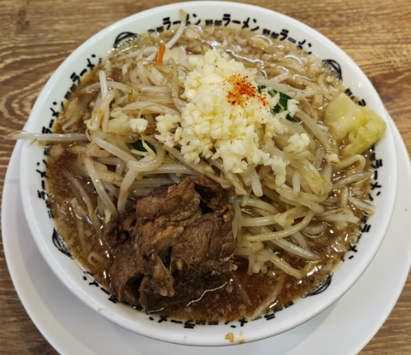「あの創業の味 元祖!野郎:880円」@野郎ラーメン 三軒茶屋店の写真