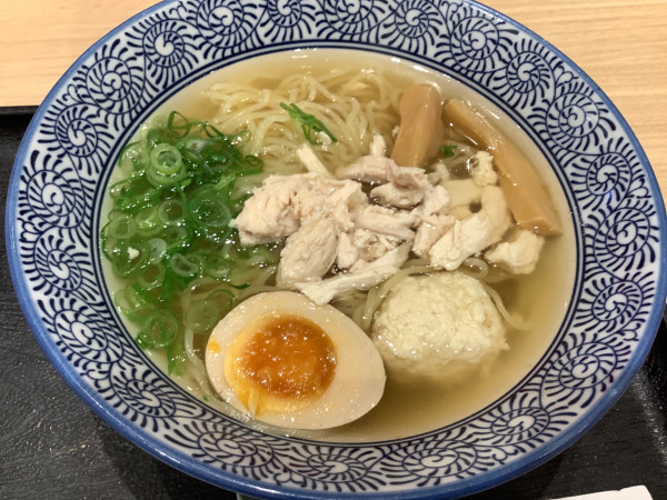 「鶏しおラーメン」@鶏だし 中華そば 百蔵の写真