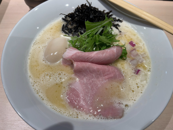 「味玉鶏白湯ラーメン」@麺処 ますやの写真