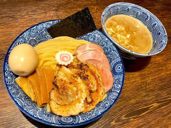 「つけめん 中」@麺処はなぶさの写真