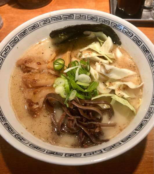 「角煮ラーメン 餃子 1030+170円」@熊本ラーメン ひごもんず 西荻窪店の写真