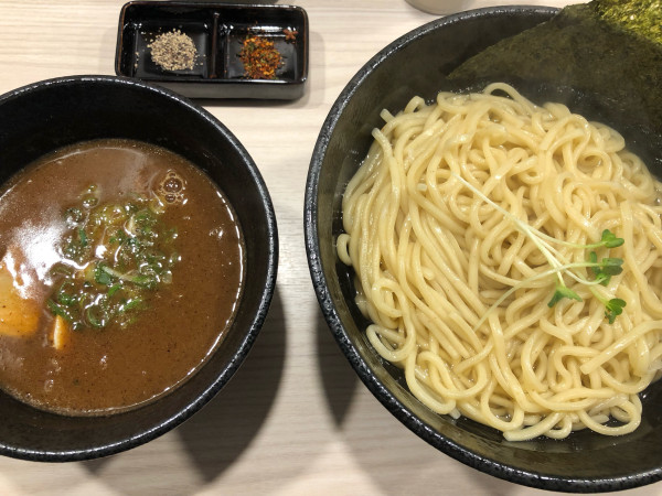 「つけ麺大盛」@つけめん 満を持しての写真