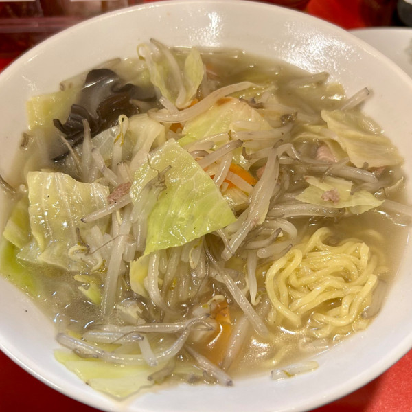 「タンメン＋餃子＋瓶ビール」@中華料理 東東の写真