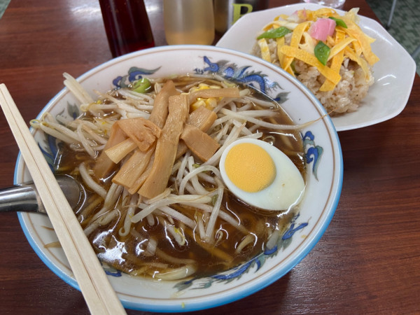 「もやしそば＋チャーハン」@メルシーの写真