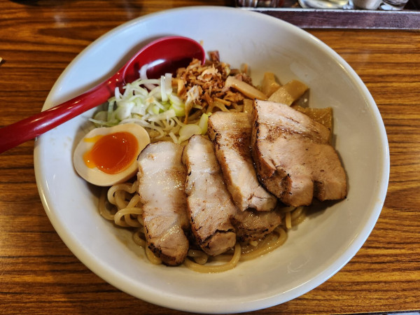 「チャーシューあぶらぁ麺」@辛しやの写真