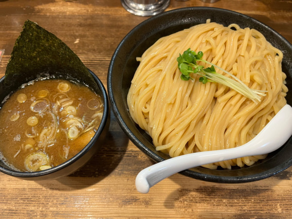 「つけ麺（特大）」@まる文の写真