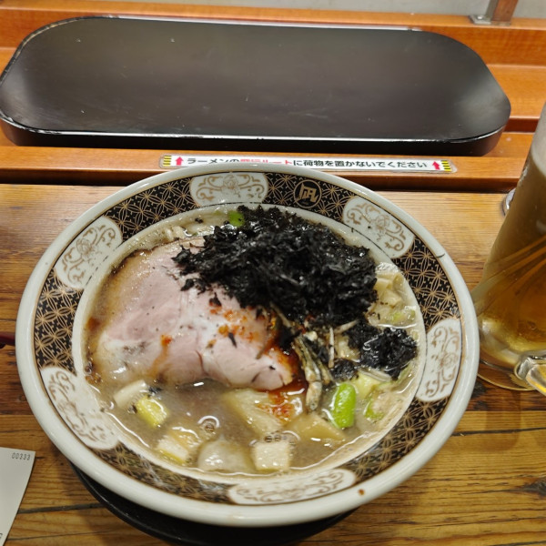 「煮干しラーメン」@ラーメン凪 大宮店の写真