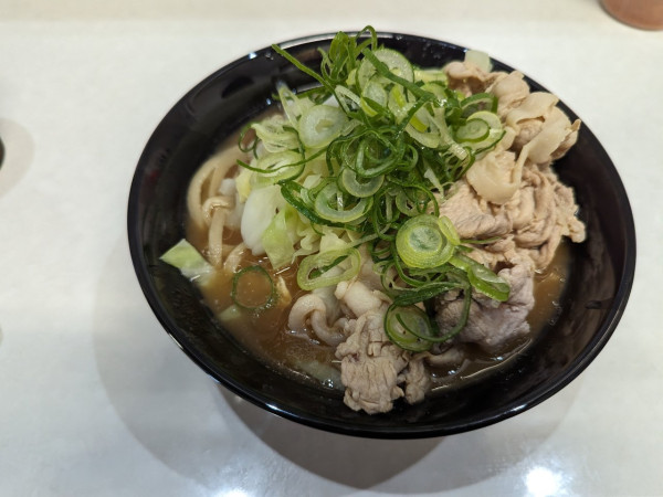 「醤油ラーメン」@ファットン 金沢八景店の写真