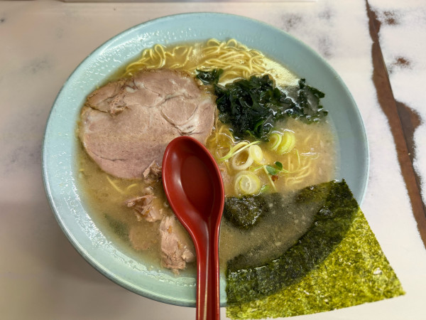 「ラーメン 中　700円」@◯つばき食堂の写真