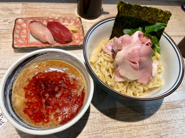 「金笛醤油の辛いつけそば」@中華そば 四つ葉の写真