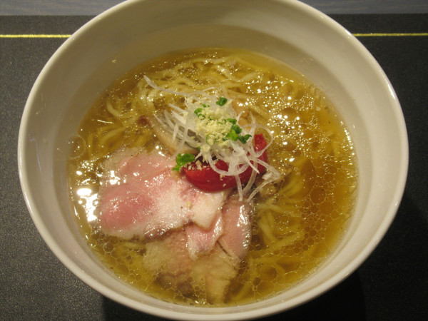 「コンソメらーめん（塩）（1,000円）」@Craft Ramen BiTの写真