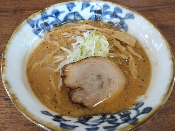 「味噌ラーメン900円」@らーめん 紺やの写真