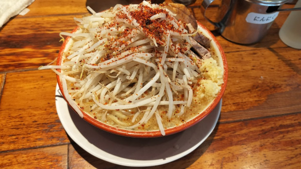 「ラーメン200g900円」@らーめん バリ男 新橋本店の写真