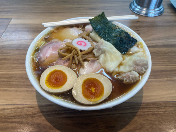 「特製中華そば」@飯村製作所の写真