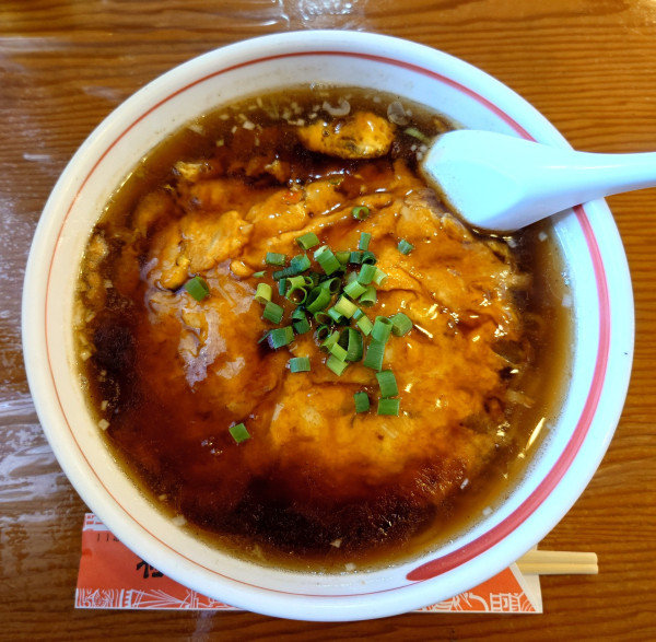 「蟹玉ラーメン(780円)」@山椒の実の写真