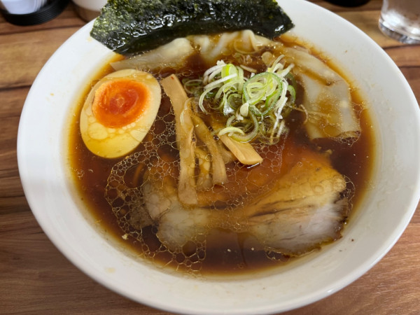 「特選郡山ブラック：950円」@郡山駅前ラーメン 角麺の写真