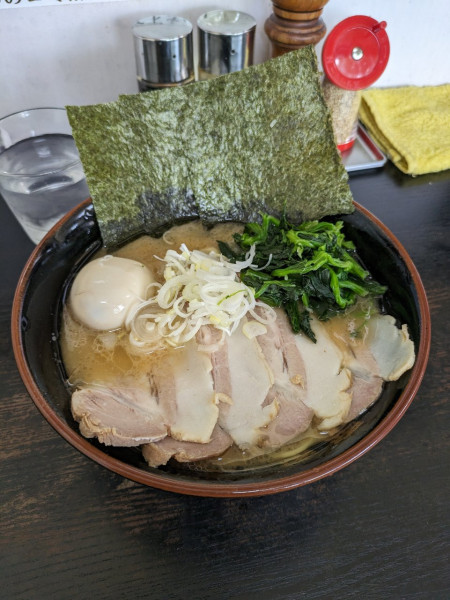「チャーシュー麺、味玉」@雷家の写真