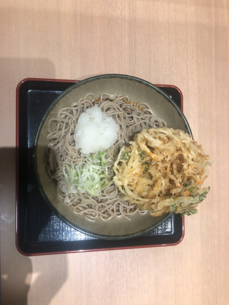「冷かき揚げそば」@名代 箱根そば 成城学園前店の写真