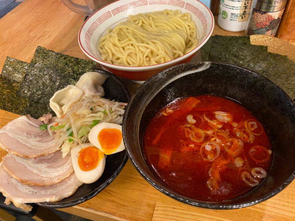 「特製辛味味噌つけ麺＋のり」@つけ麺屋 やすべえ 赤坂店の写真