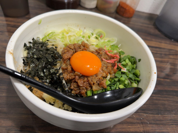 「塩台湾まぜそば」@らーめんまぜそば あらし 錦本店の写真