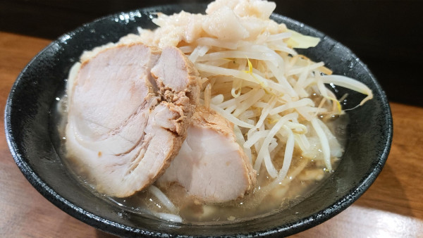 「大ラーメン(ライスヤサイアブラ)1,100円」@麺処 はっぴ～の写真