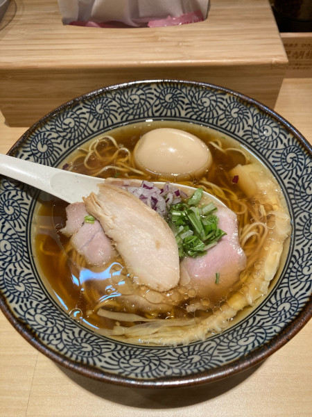 「味玉中華そば　¥980」@地鶏と蟹 中華そば 礎の写真