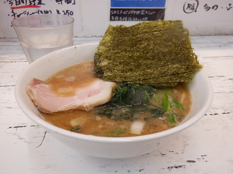 「半らーめん」@二代目 谷瀬家の写真