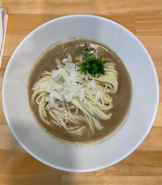 「かけ濃厚煮干ソバ」@煮干ソバと米 今日の1番の写真