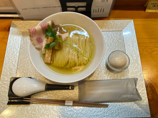 「白醤油トッピング味玉」@ramen rise nijiの写真