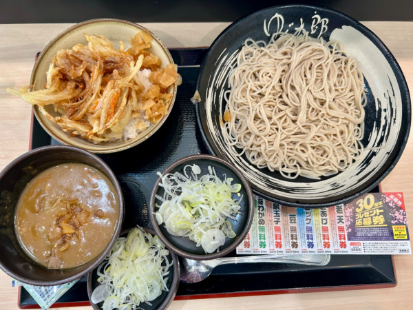 「朝ソバ(野菜かき揚げ480¥)」@ゆで太郎 かすみがうら下稲吉店の写真