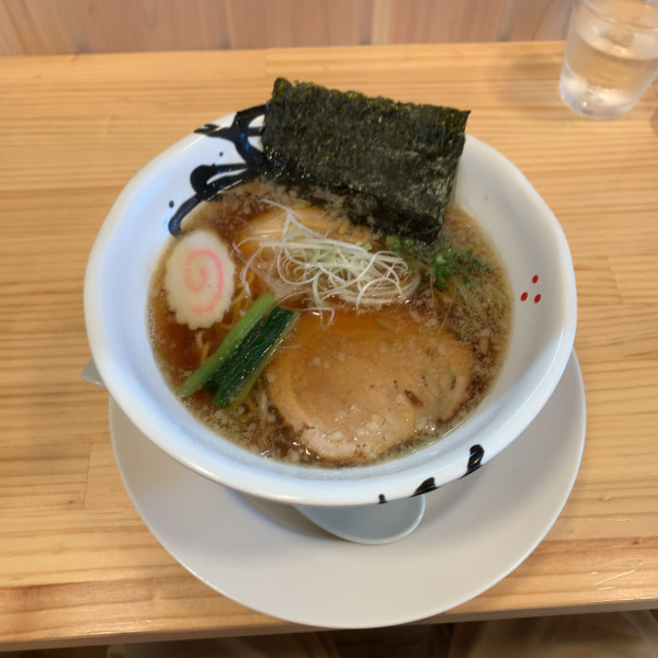 「極上煮干しらーめん醤油950」@麺処 髙橋商店の写真