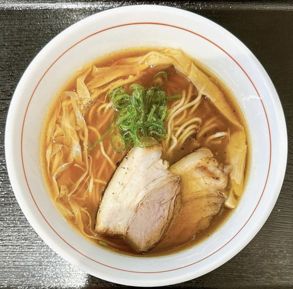 「醤油ら〜めん」@さくら食堂。の写真