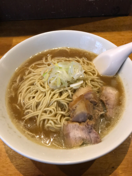 「比内鶏肉そば 中」@自家製麺 伊藤の写真