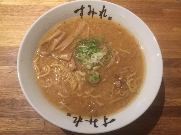 「味噌ラーメン」@すみれ 札幌すすきの店の写真