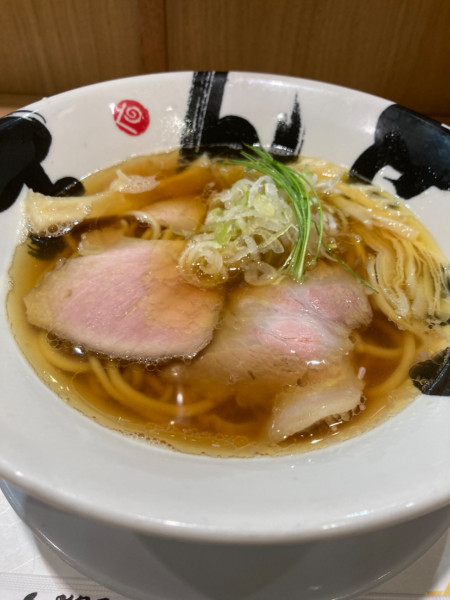 「極みの醤油¥980」@彩色ラーメンきんせい エキマルシェ大阪店の写真